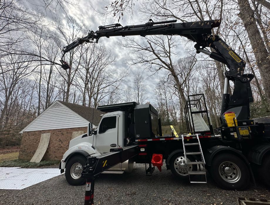 zzoutdoorsolutions-website-tree-removal-section-grapple-saw